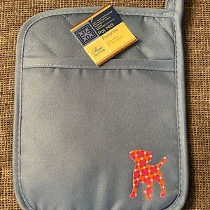 Gray Pot Holder with Colorful Dog Design